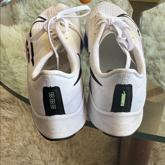 Nike Air Zoom Pegasus 37 running shoe in the 'White Multi-Color - Picture 6 of 8